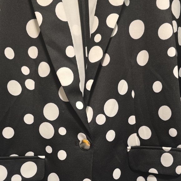 Lightweight NYCC Black and White Polka Dot Blazer With 3/4 Sleeves Size Medium - Picture 7 of 11